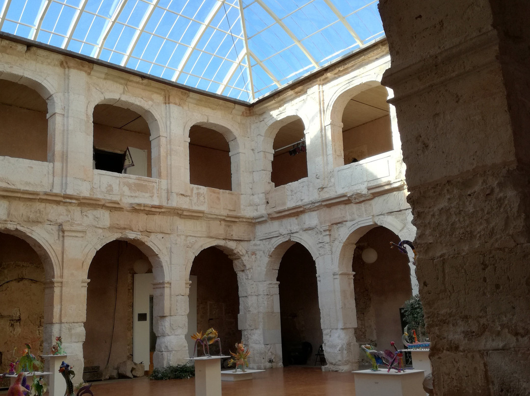 Fundacion Dearte-Medinaceli必去景点