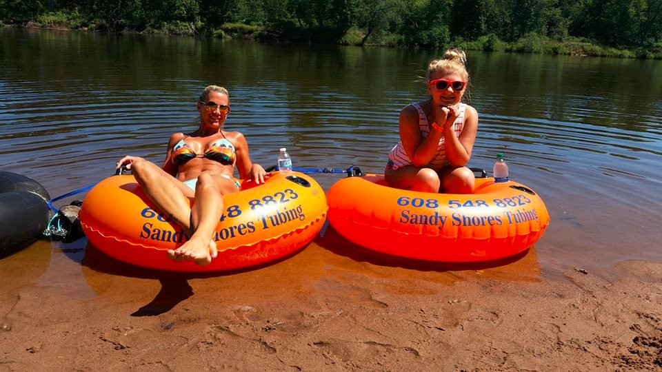 Sandy Shores Tubing-Mauston必去景点