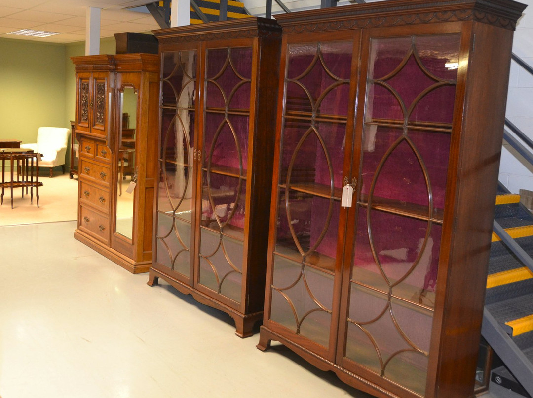 Driscolls Antiques Ltd (Antiques World)景点图片