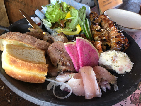 やきとりとサワー 国立FLAT