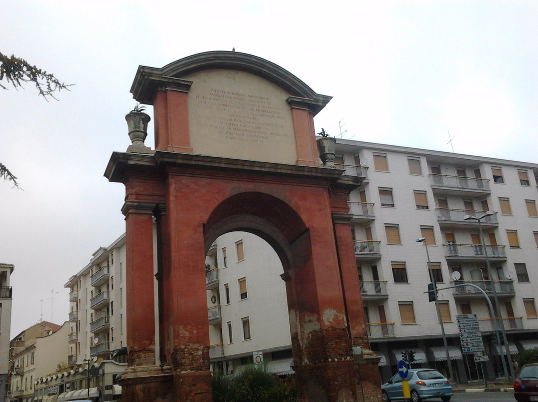 Arco di Trionfo-亚历山德里亚必去景点