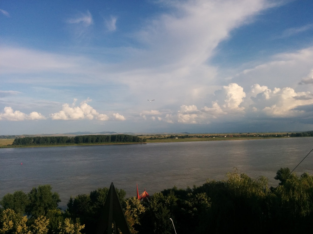 Danube Cliff景点图片