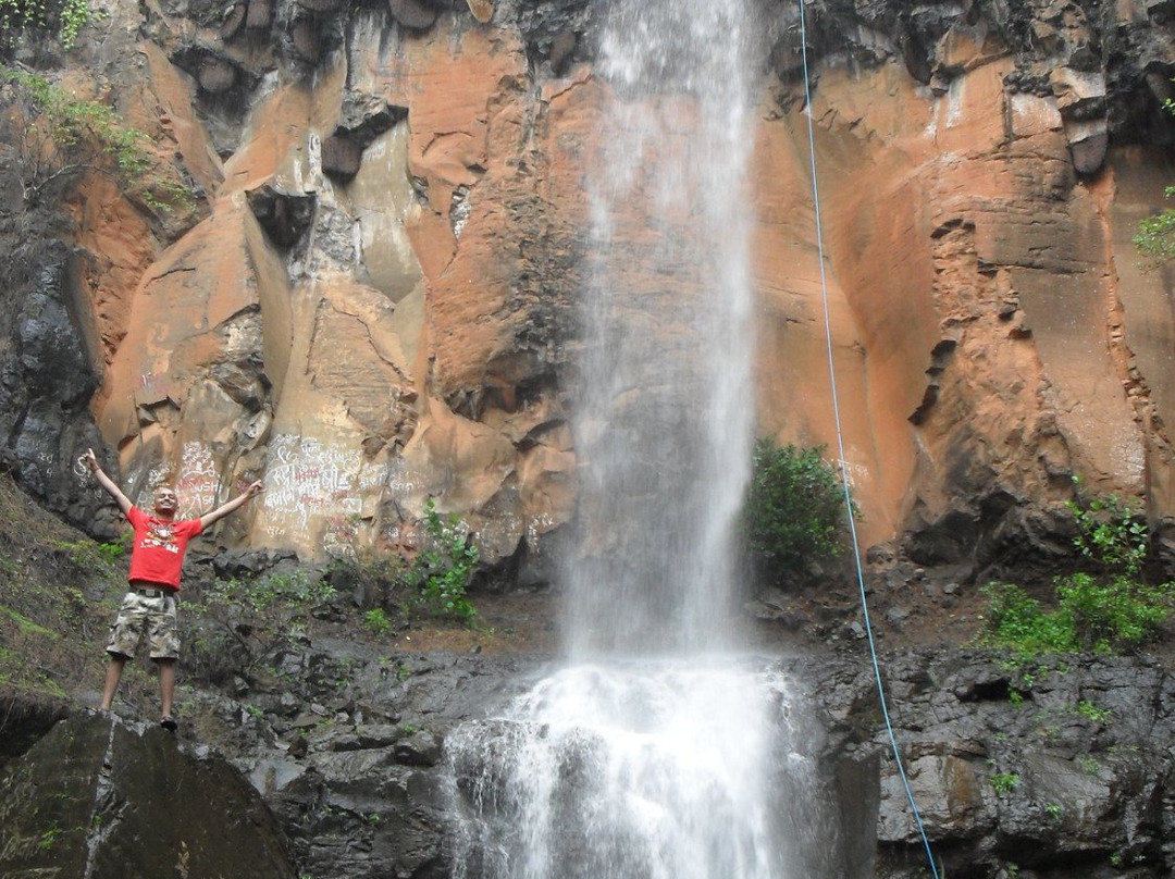 Rautwadi Waterfall景点图片