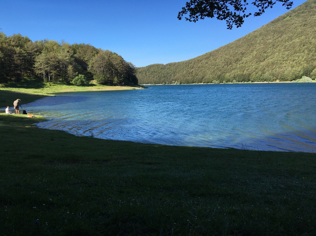 Lago Paduli景点图片