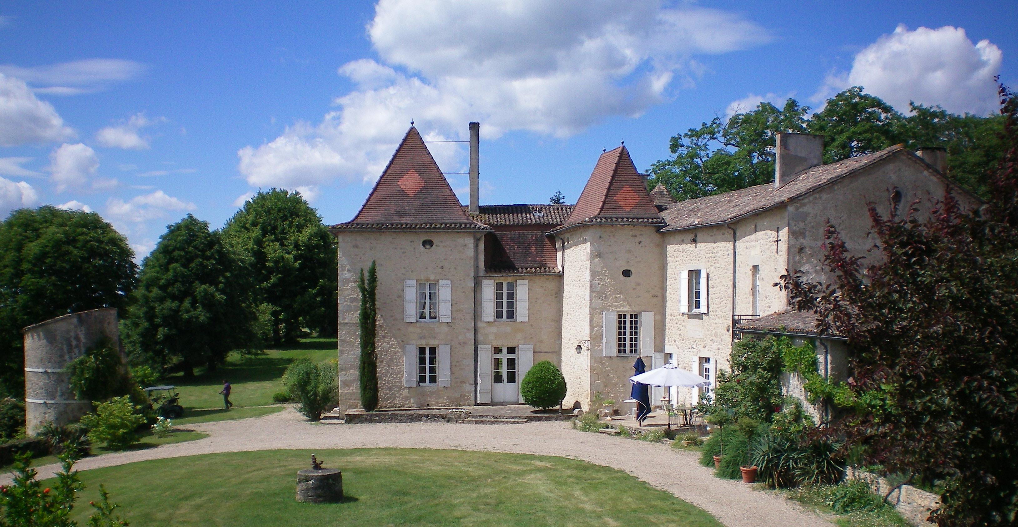 Château Mondesir-官方