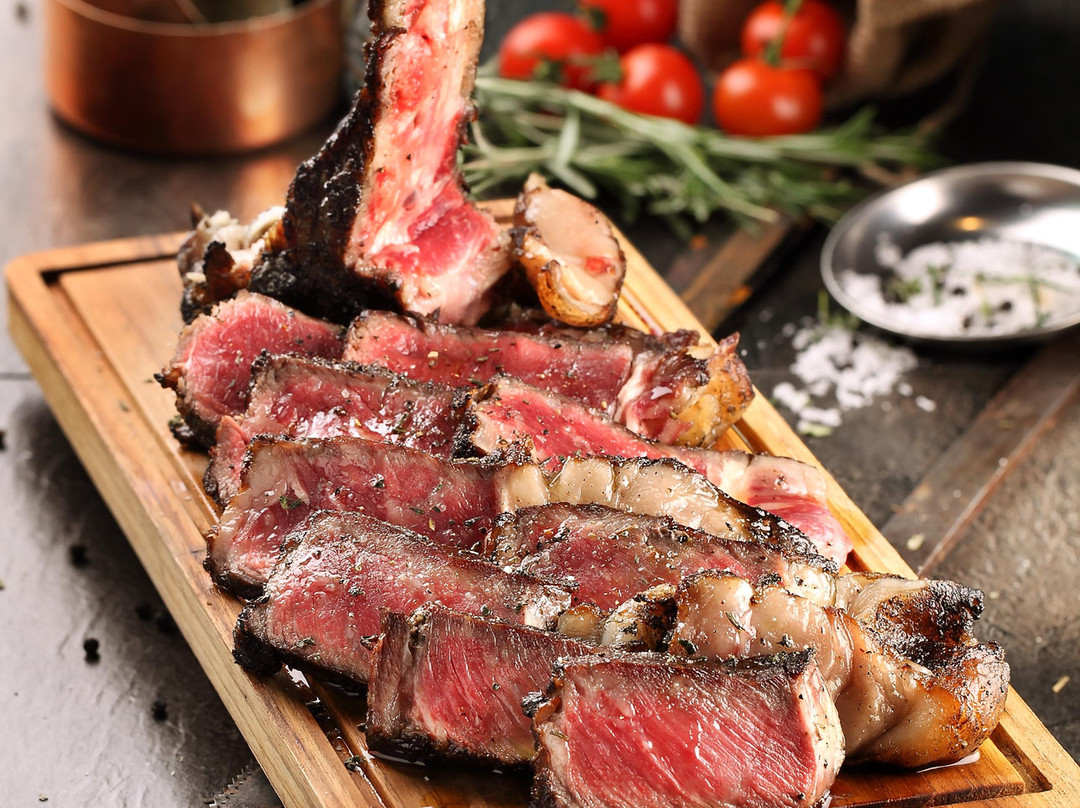 District 10 Bar & Grill主图