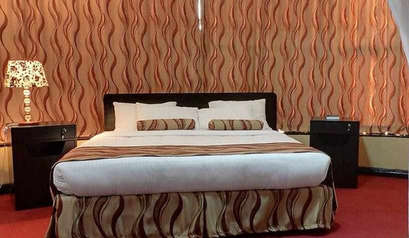 Royal City Hotel主图