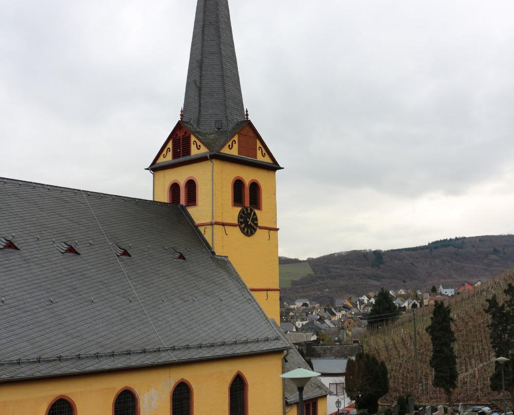 Pfarrkirche Sankt Stephanus Zeltingen-Zeltingen-Rachtig必去景点