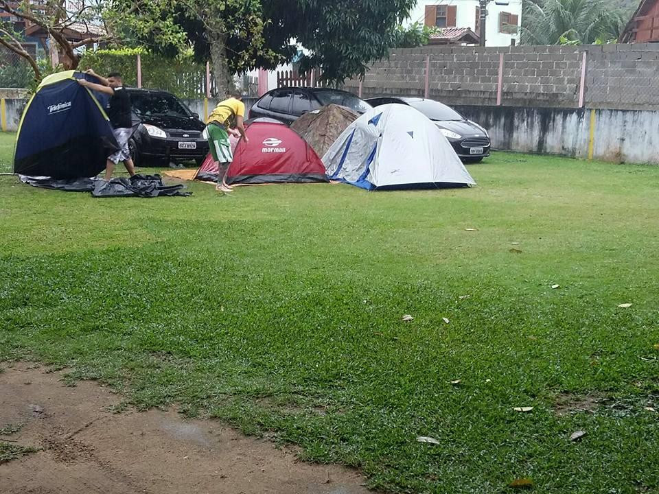 Camping e Pousada Guaiamum