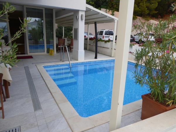 Aparthotel Flora Tucepi-客卧