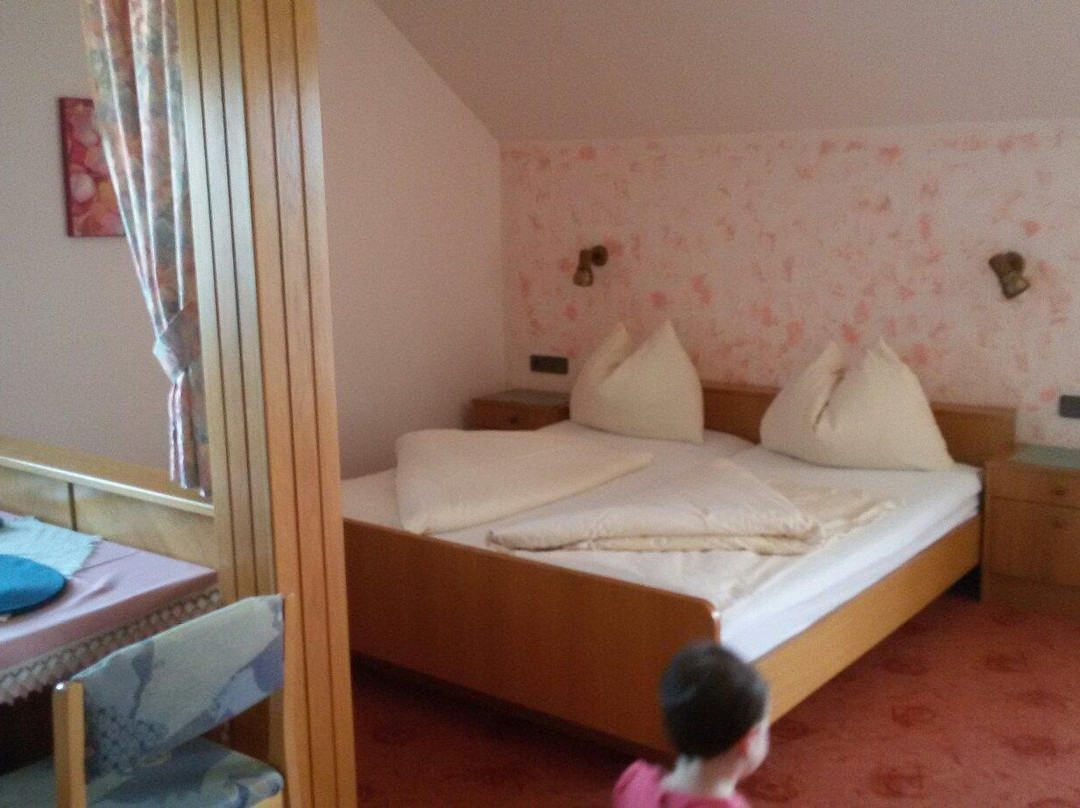 Drobollach am Faakersee酒店住宿-Gastehaus Gotz