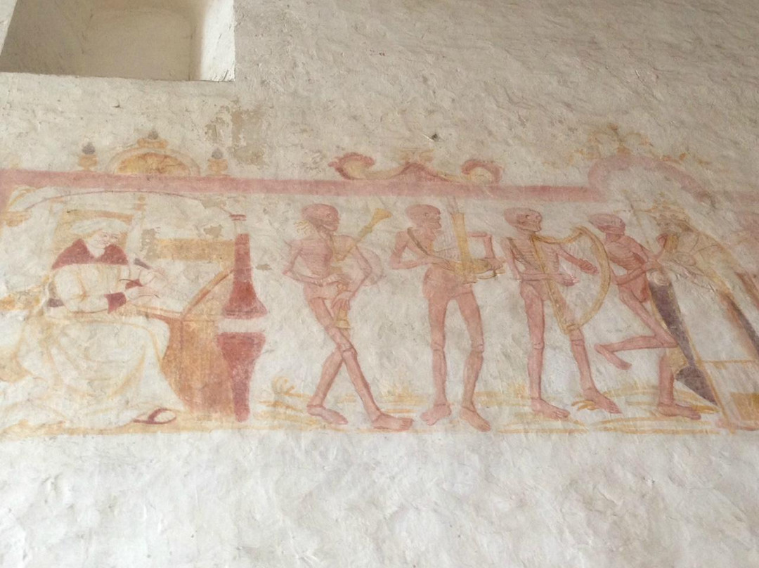 Eglise Saint-Germain-La Ferte-Loupiere必去景点