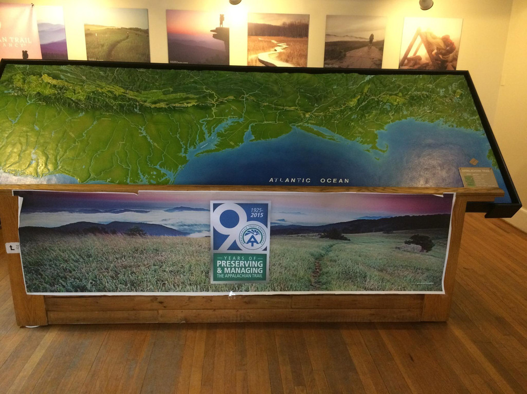 Appalachian Trail Conservancy Headquarters-哈泊斯费里必去景点