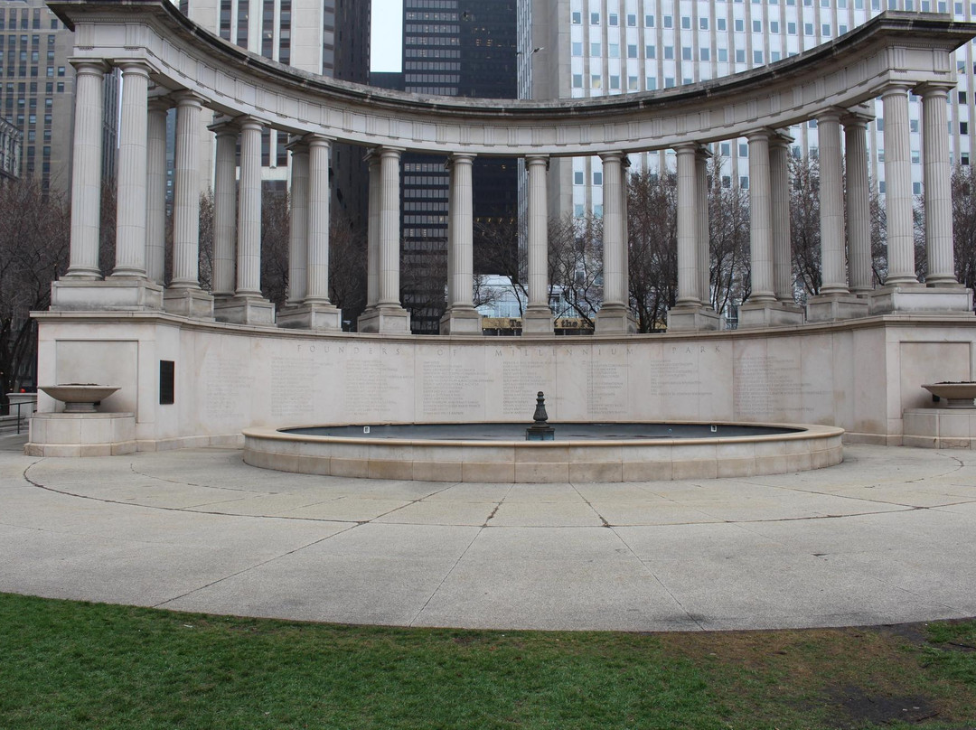 Millennium Monument-芝加哥必去景点