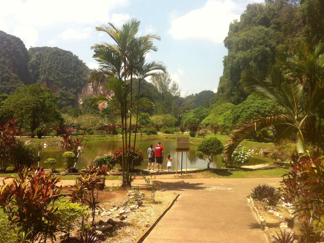 极乐寺和禅园渡假村-怡保必去景点