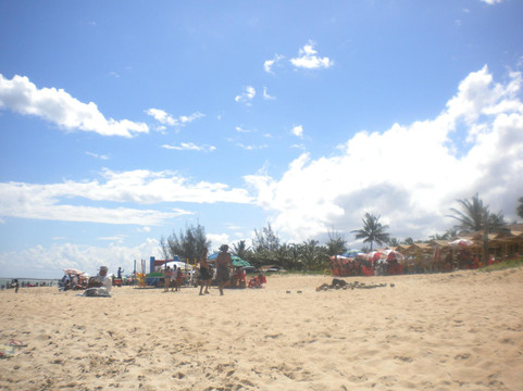 Pau Fincado Beach-Nova Vicosa必去景点