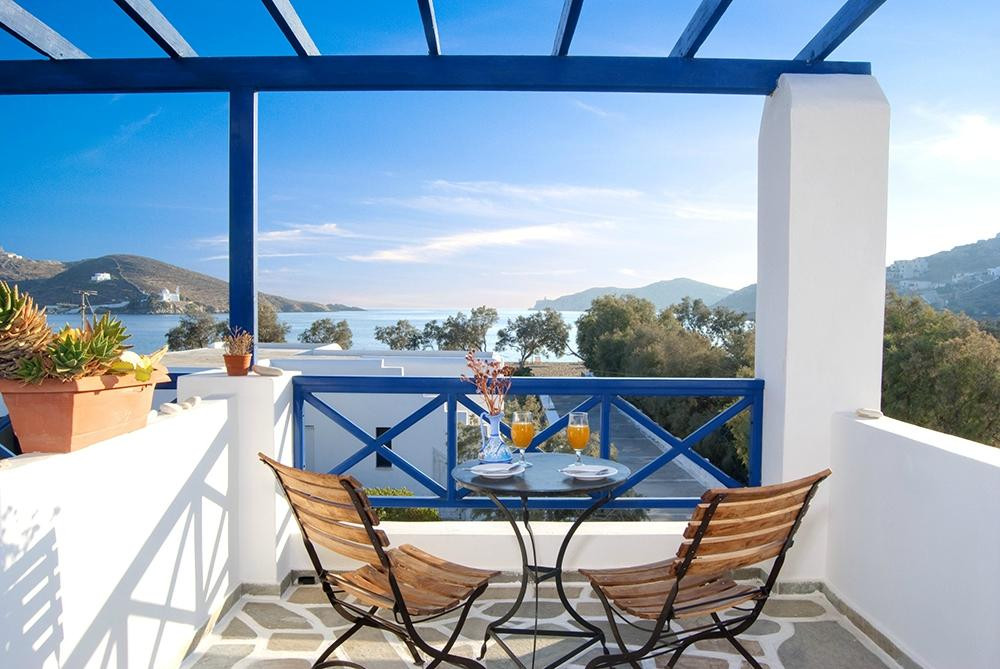 Glaros Hotel (by the Sea)