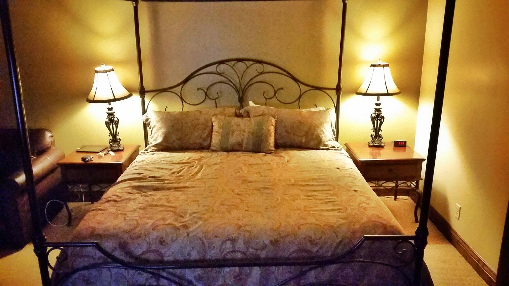 Quincy Courtyard Suites-客卧