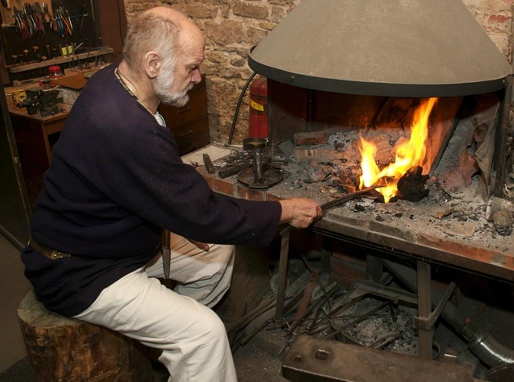 Ancient Jewellery Smithy-Cesis必去景点