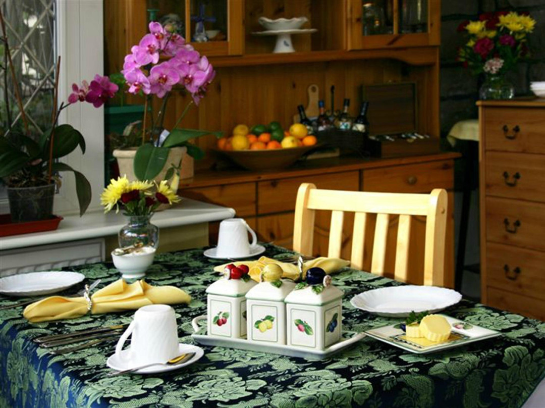 Linden Lodge Bed & Breakfast主图