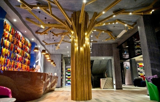 桂林紫藤花大酒店主图