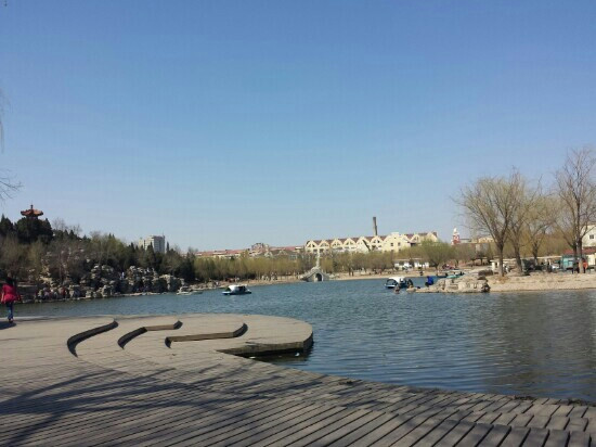 廊坊世纪广场-廊坊市必去景点