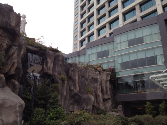 厦门瑞颐大酒店主图