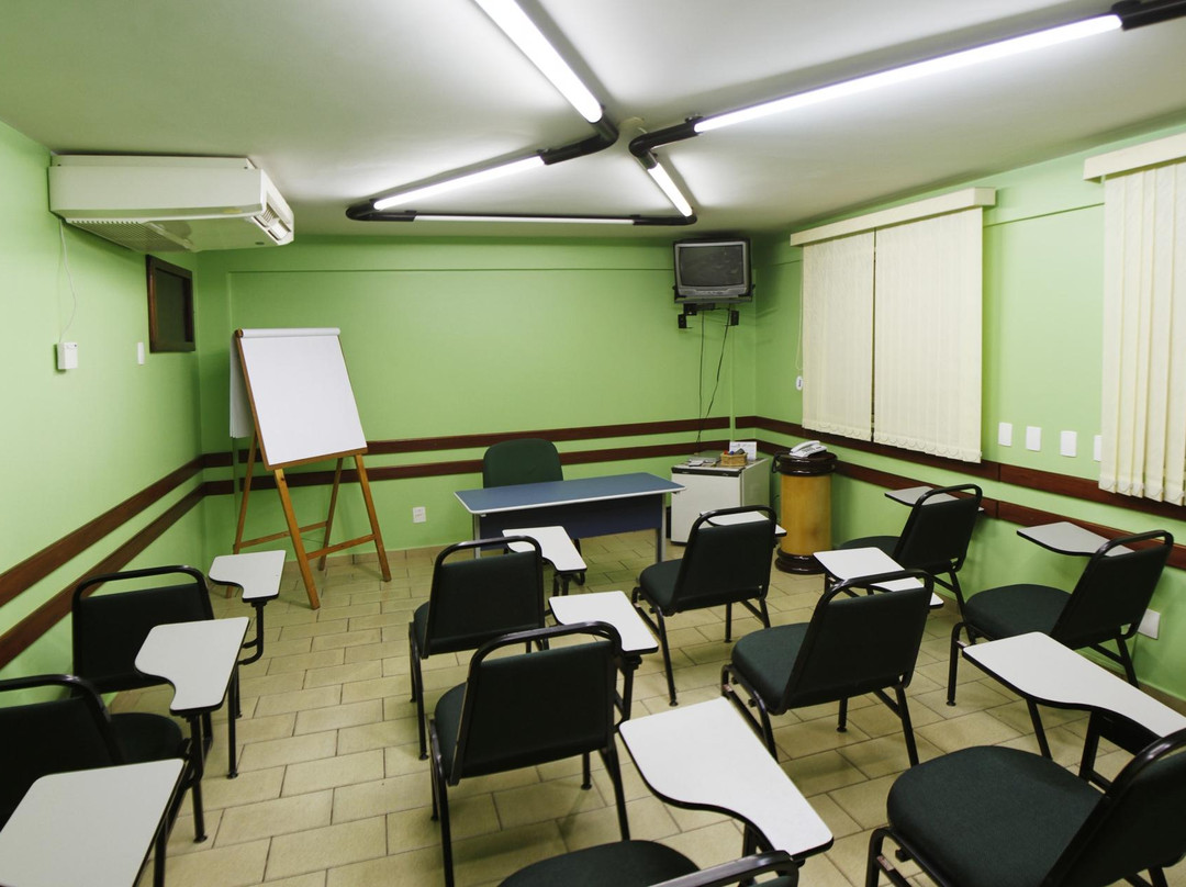 Diplomata Hotel主图