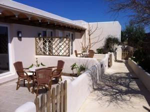 Apartamentos Es Garrovers
