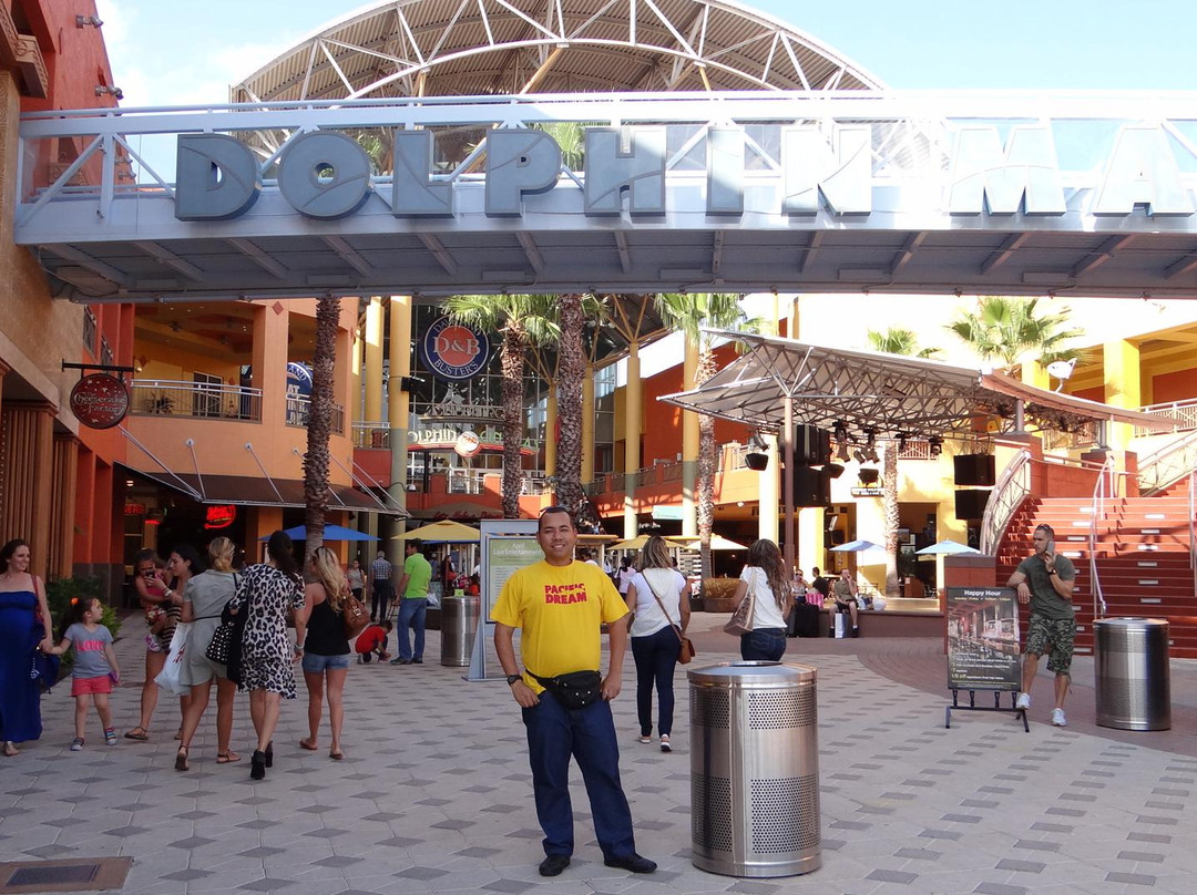 海豚商场-迈阿密必去景点