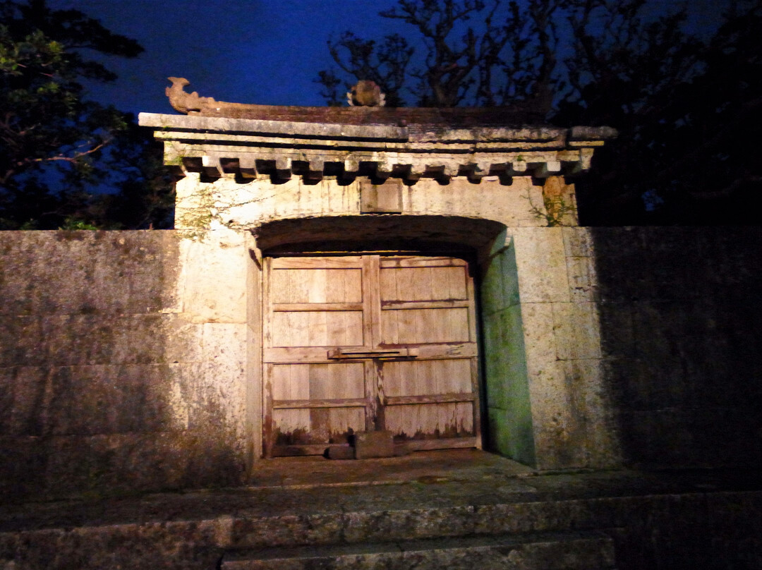 Sonohyan Utaki Stone Gate-那霸市必去景点