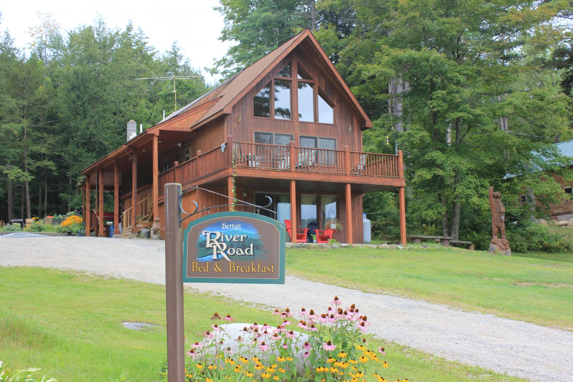 Betty's River Road Bed and Breakfast-客卧