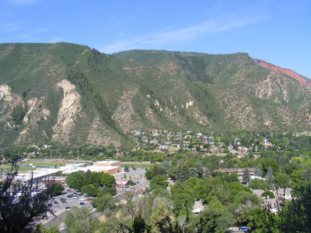 Doc Holliday's Grave-格伦伍德温泉必去景点