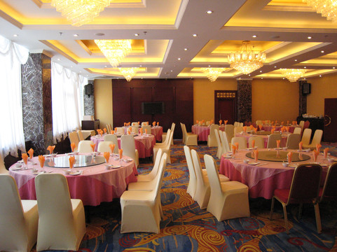 大理苍山饭店主图