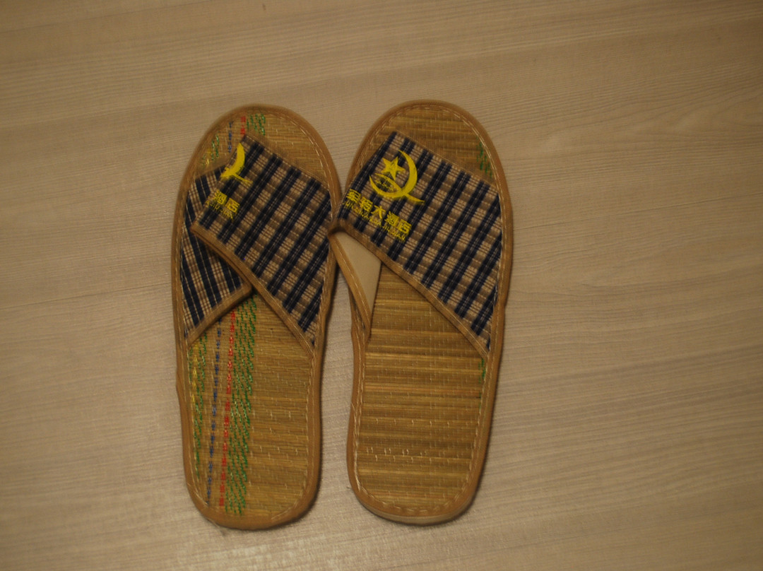 军转大酒店主图