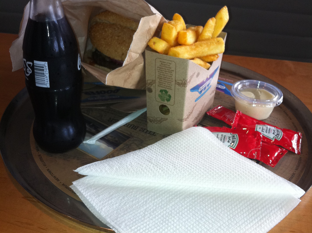 BurgerFuel Fouad Center