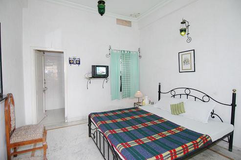 Hotel Kishan Palace主图