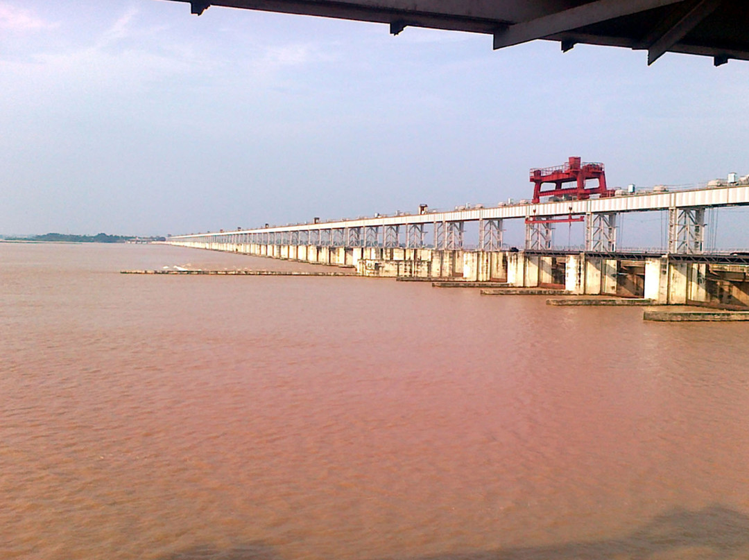 Mahanadi Barrage景点图片