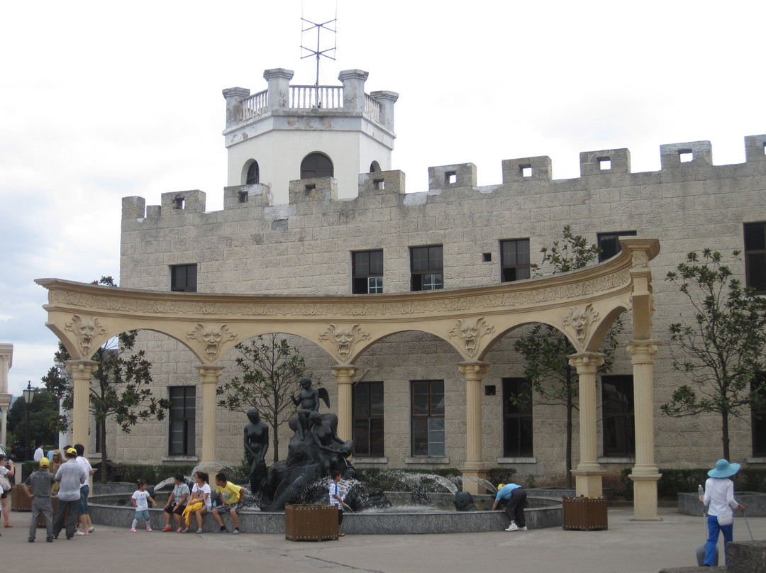 广州街香港街-东阳市必去景点