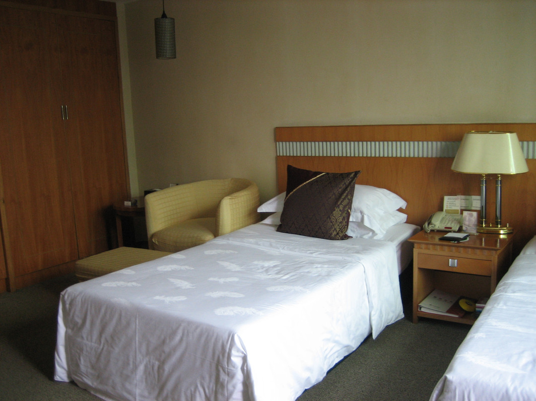 烟台中心大酒店主图