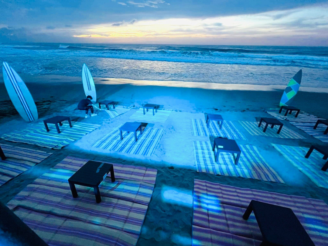 San Fernando La Union餐馆和美食-Mang Elyu's Seaside Restobar and KTV