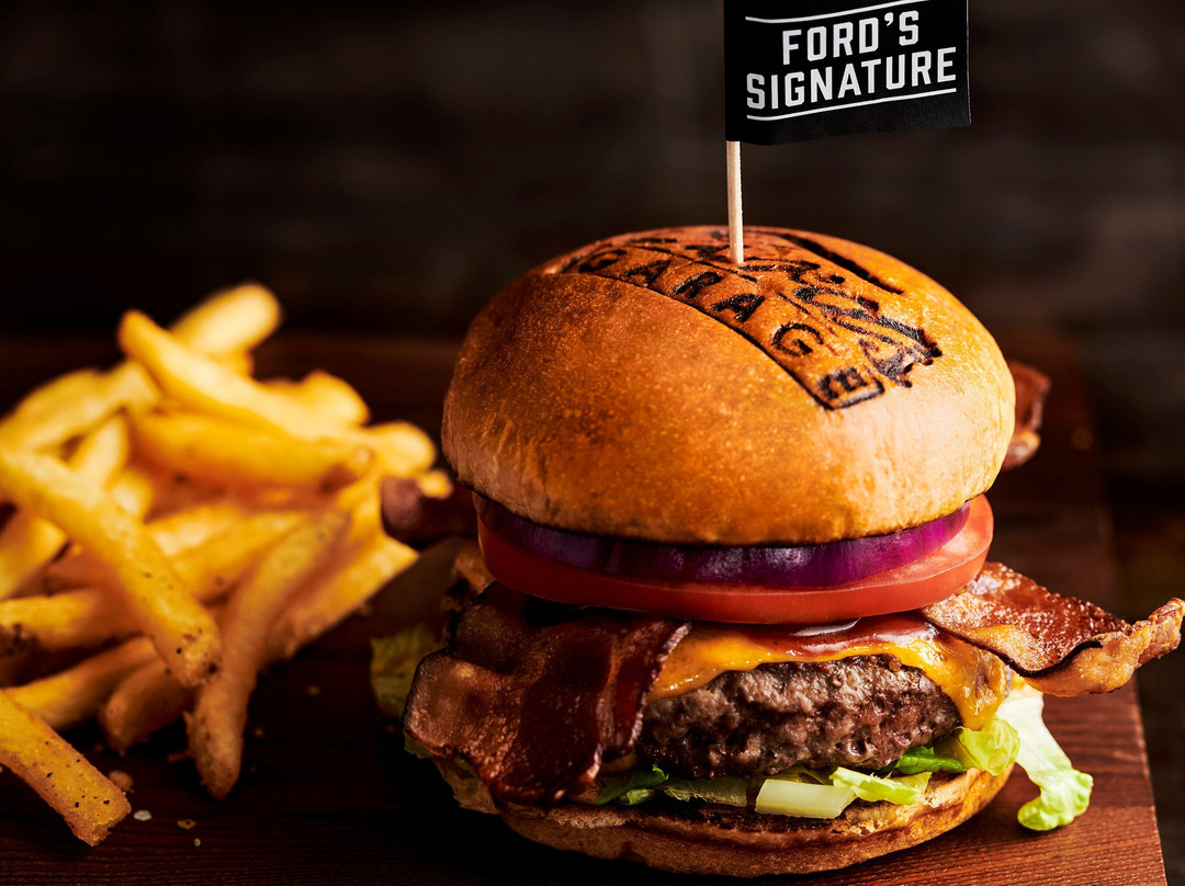 Ford's Garage Florence