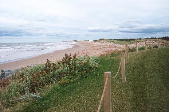 The Links at Crowbush Cove-Lakeside必去景点