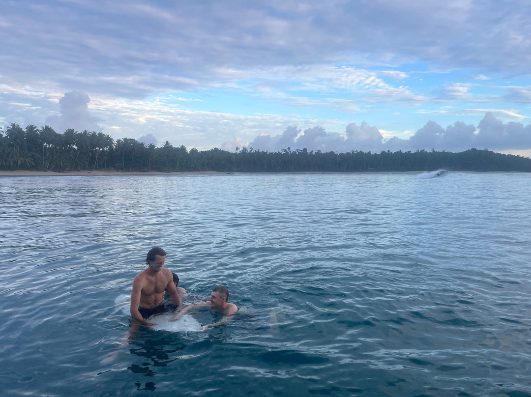 Playground Surf Resort主图