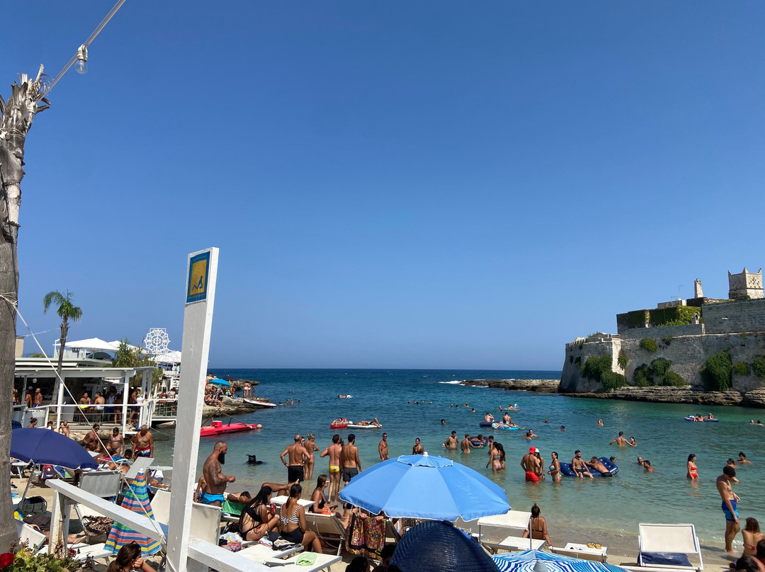 Porto Ghiacciolo Beach-莫诺波利必去景点
