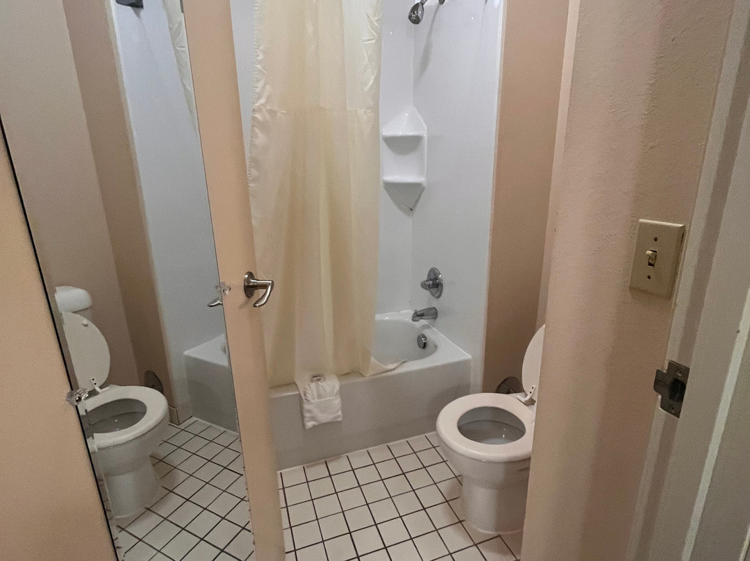 Baymont by Wyndham Grand Rapids Airport主图