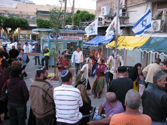 Antique & Collectors Weekly Market-Netanya必去景点