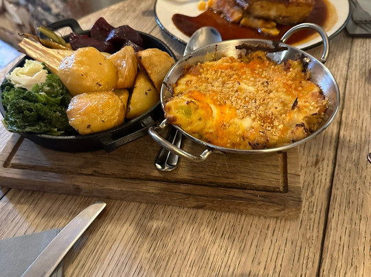 The White Hart Somerton主图