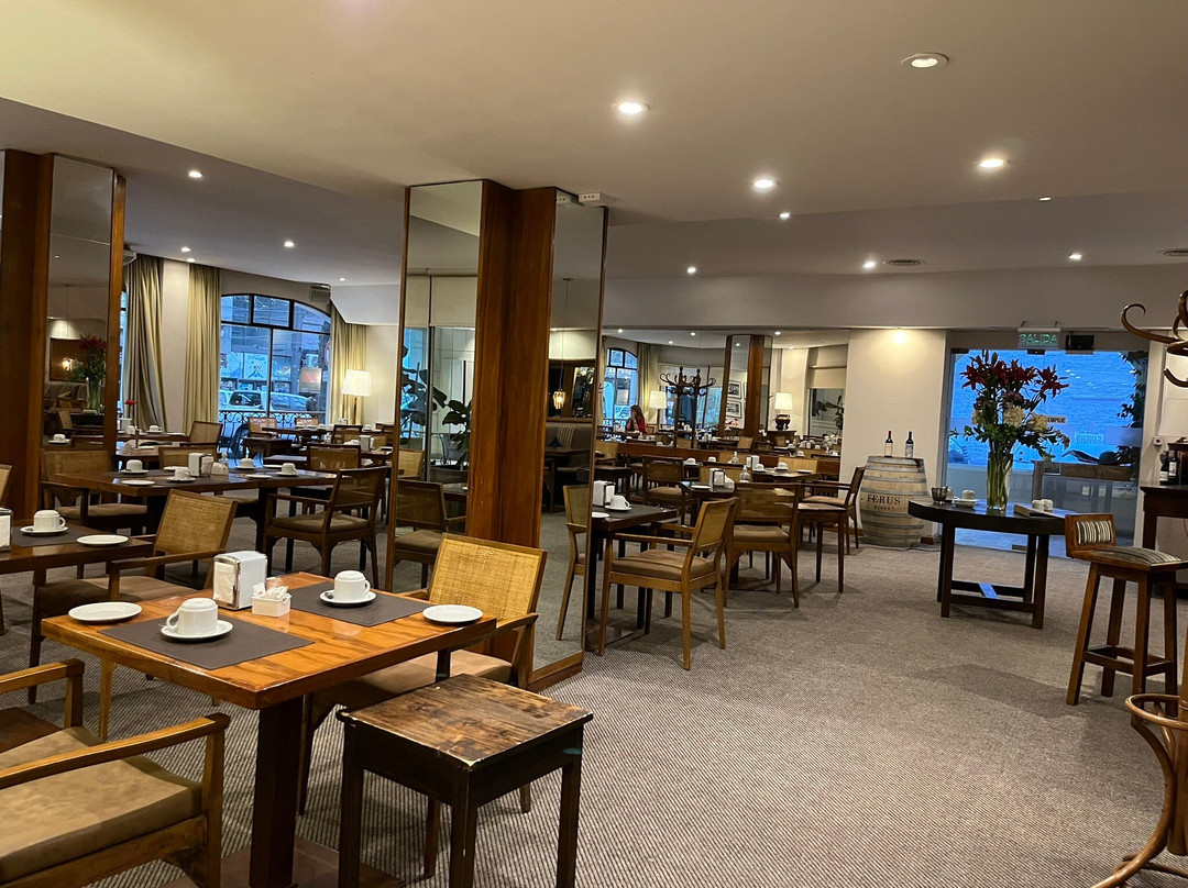 Hotel Cervantes主图