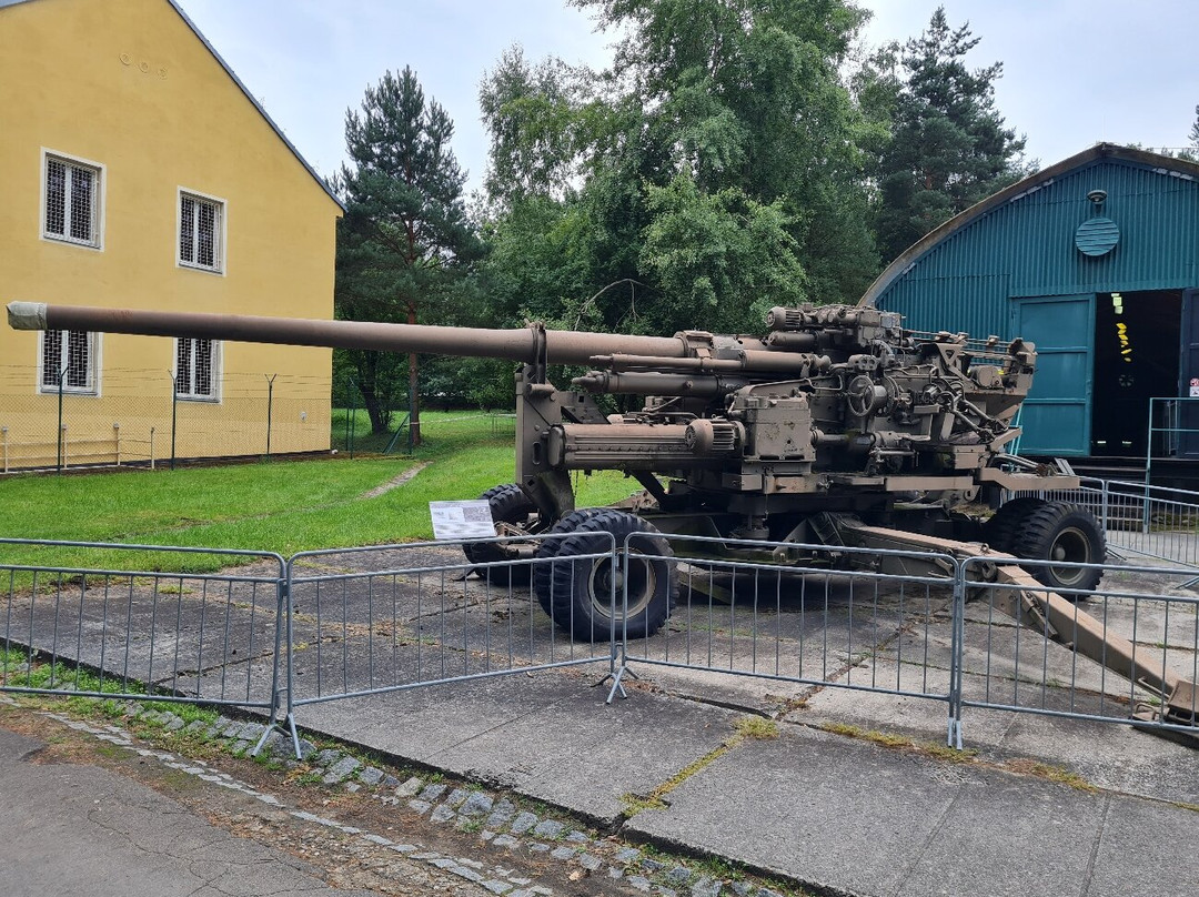 Military museum Lesany景点图片